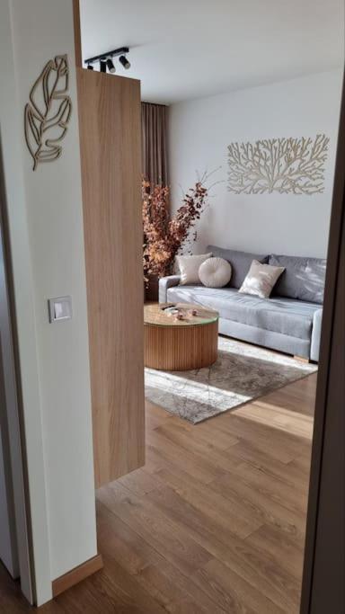 M&M2 Apartment Near Center With Free Parking - Ac Košice Esterno foto