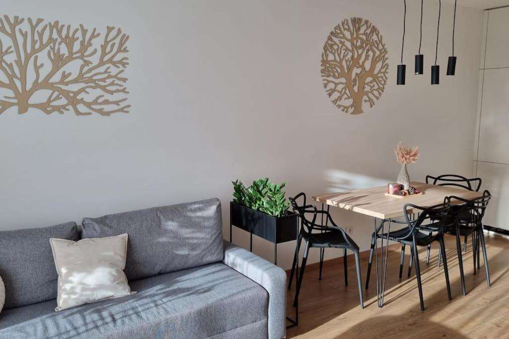M&M2 Apartment Near Center With Free Parking - Ac Košice Esterno foto