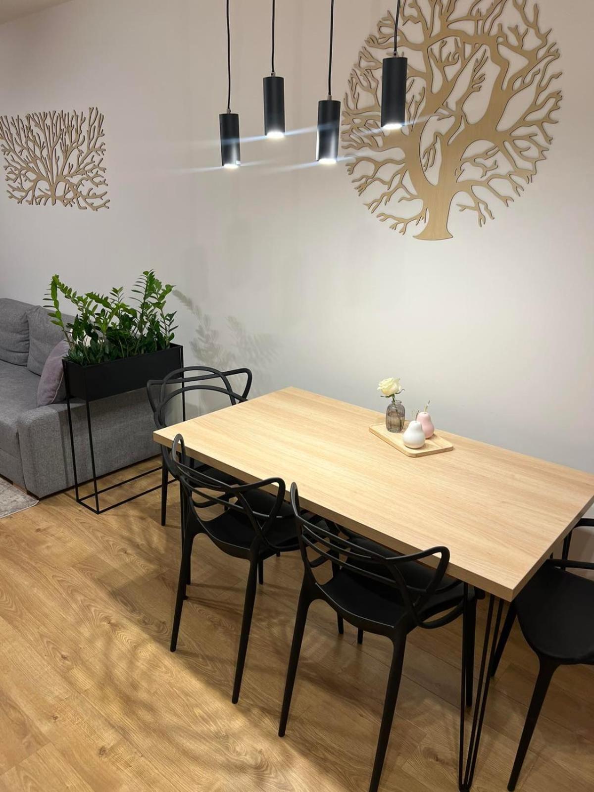 M&M2 Apartment Near Center With Free Parking - Ac Košice Esterno foto